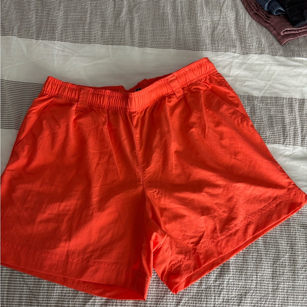 Columbia Women’s Bold Orange PFG Rugged water shorts Size: M - Picture 4 of 6